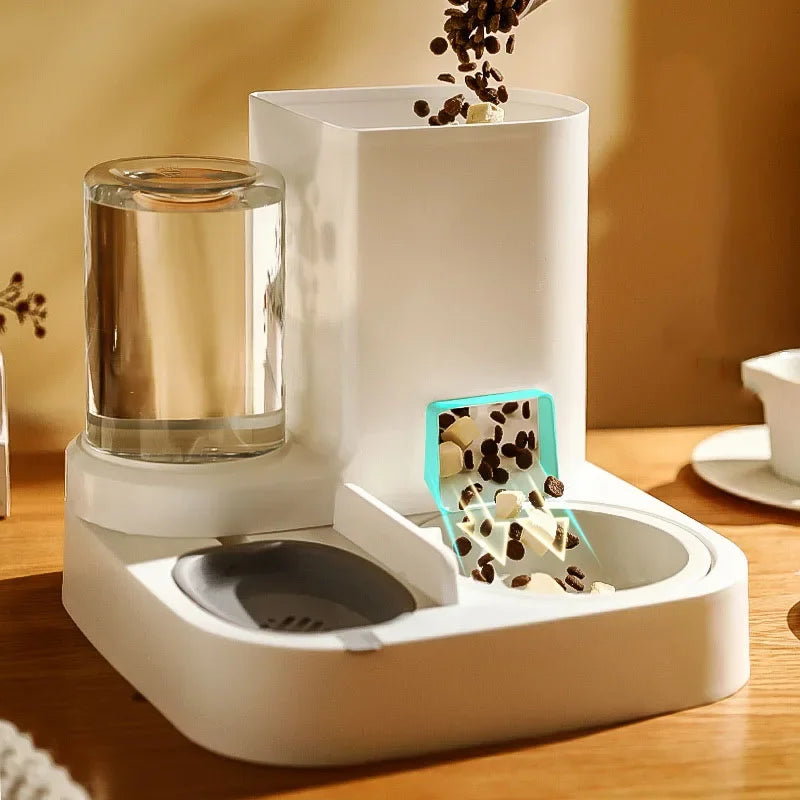 Pets Feeder